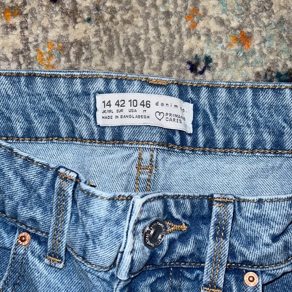 light blue denim jeans - size 10 - straight leg - raw hem - Picture 2 of 2